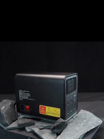 高清彩屏，万种精调，10秒轻松上手操作， 强助精密焊接，≤2.0MM随心焊接！怎么焊都牢固